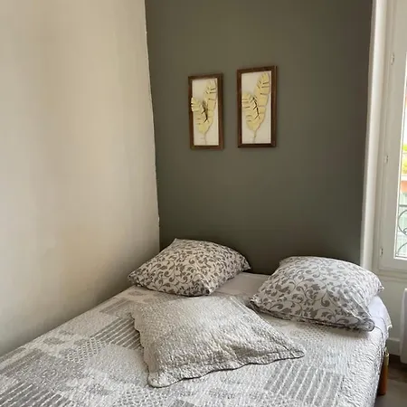 Moderne, 2 Chambres, 6 Couchages, Easy Check-in Apartamento
