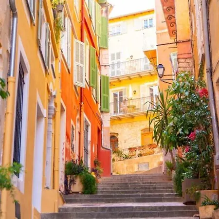 Moderne, 2 Chambres, 6 Couchages, Easy Check-in *