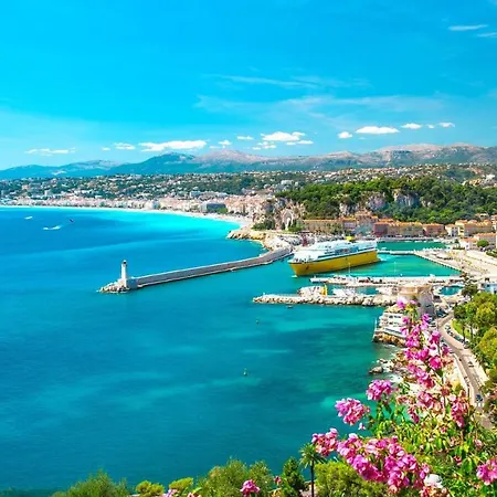 Moderne, 2 Chambres, 6 Couchages, Easy Check-in Appartamento